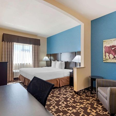 Best Western Plus Arlington North Hotel & Suites Гранд Прери Екстериор снимка