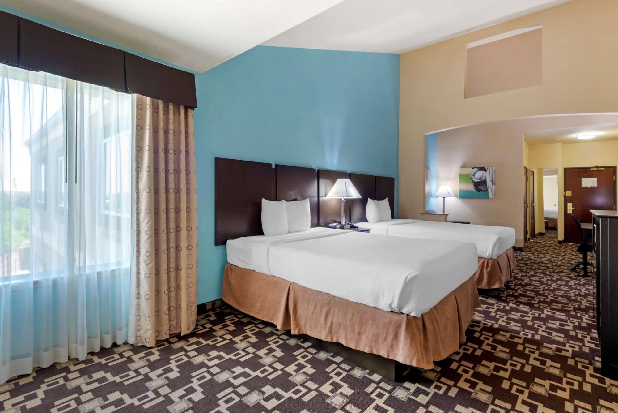 Best Western Plus Arlington North Hotel & Suites Гранд Прери Екстериор снимка