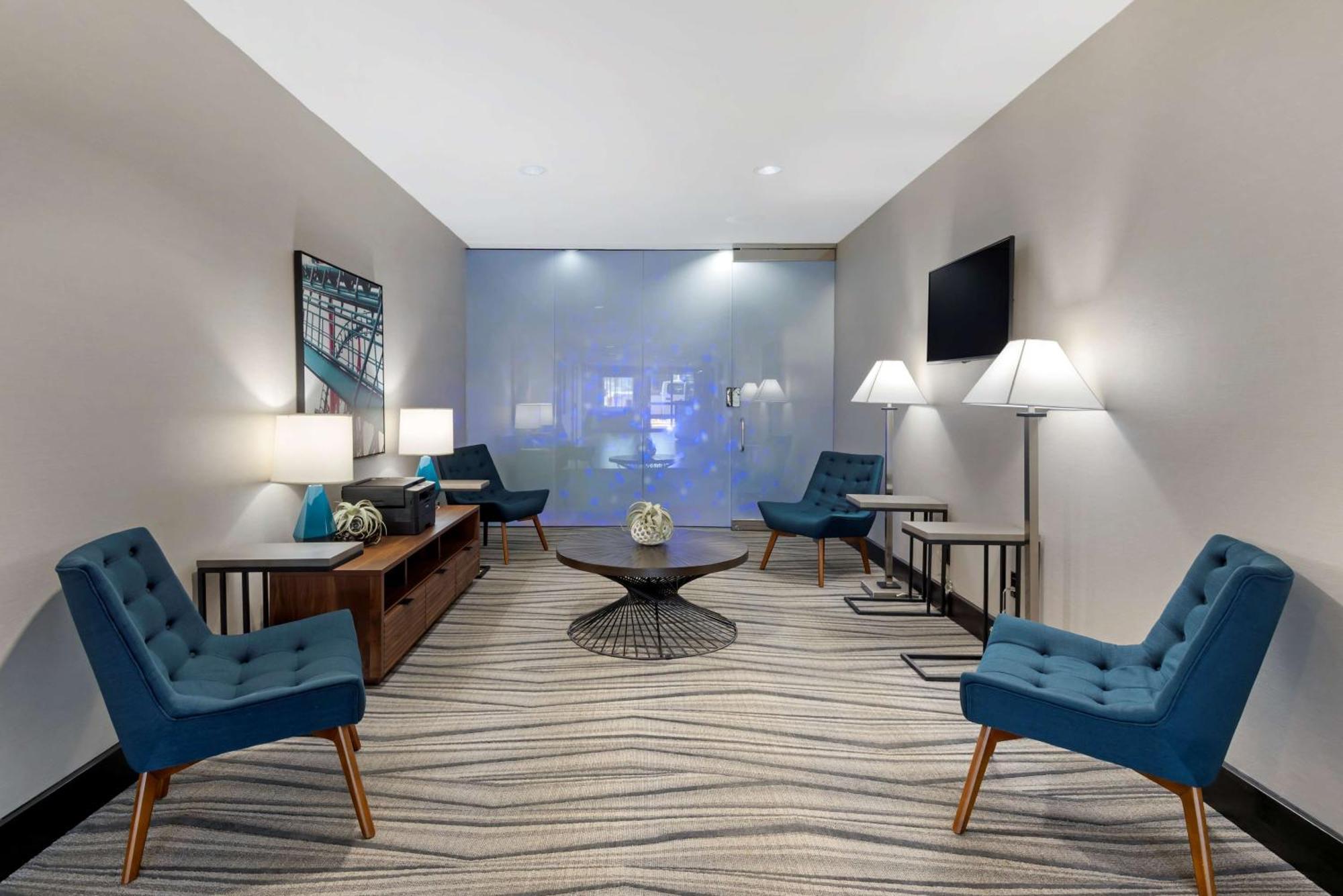 Best Western Plus Arlington North Hotel & Suites Гранд Прери Екстериор снимка