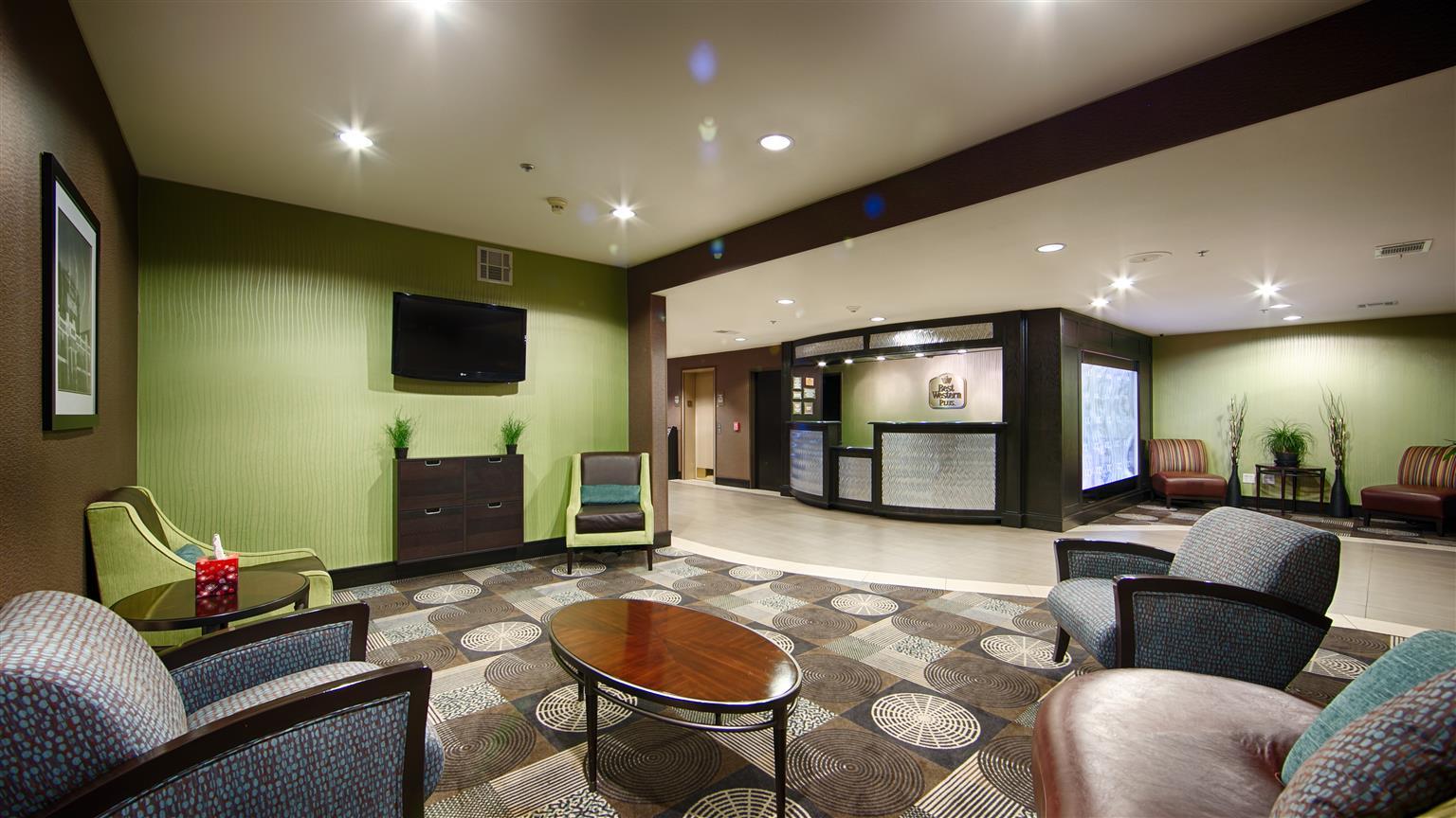 Best Western Plus Arlington North Hotel & Suites Гранд Прери Екстериор снимка